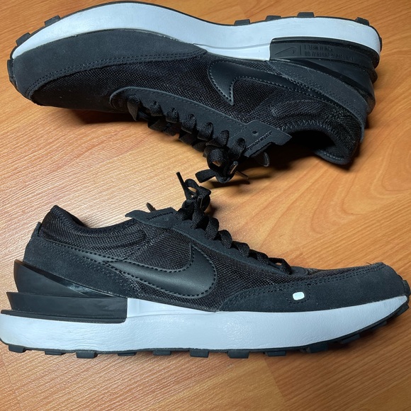 Nike Waffle One - Picture 2 of 6